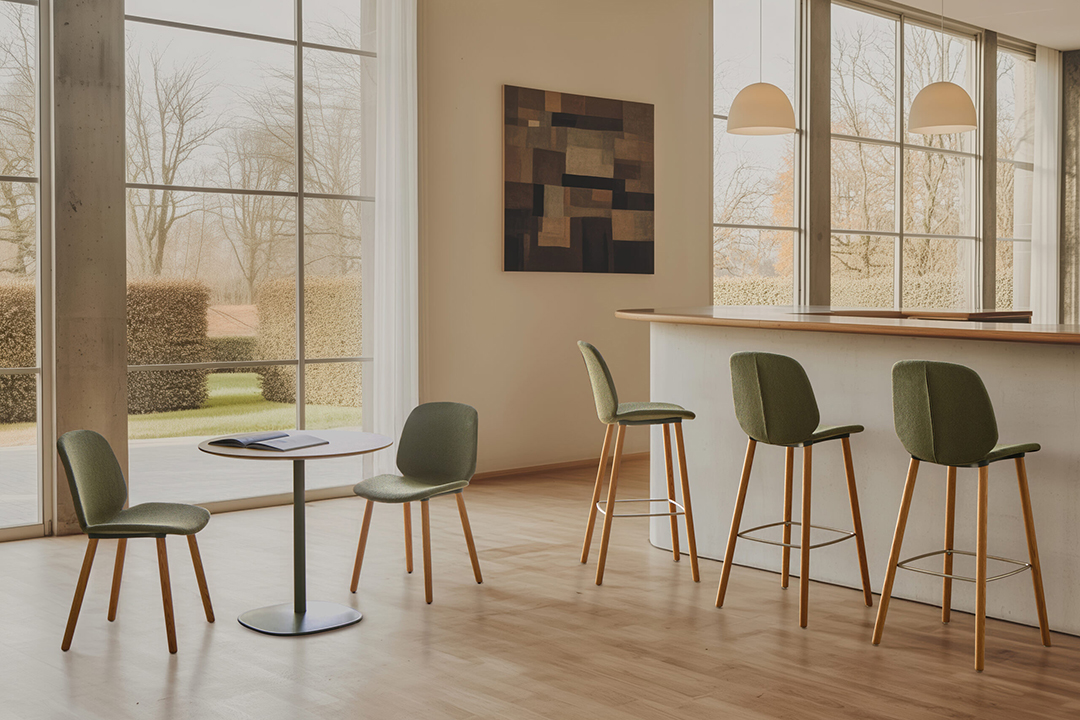 Oswell barstools and chairs
